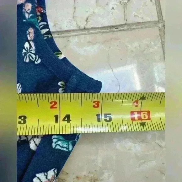 Candies Floral Printed Wrap‎ Front
Summer Tank Dress Size XS - Picture 5 of 6